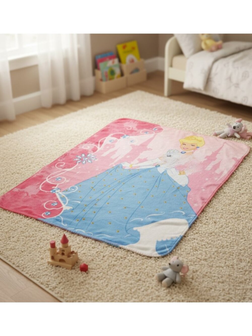 Large Disney Cinderella soft fleece Blanket pink approx 48" x33.5"